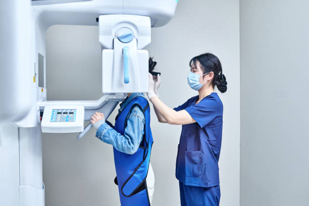 Best Emergency Gum Treatment in Gorevle, IL